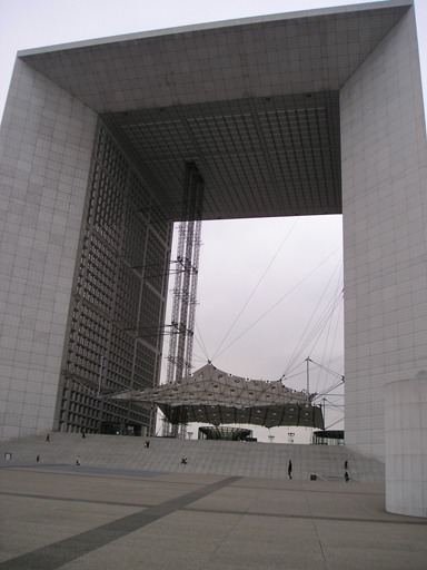 /dateien/uf42243,1207292857,Grande Arche de la Defense